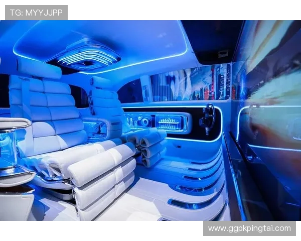 奔驰网上娱乐使用指南，助你轻松享受车内多彩娱乐生活